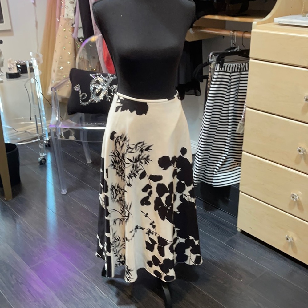 St. Vincent full silk skirt